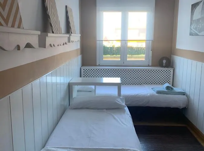 Con Jardín Privado Y Barbacoa A 5 Min Playas *